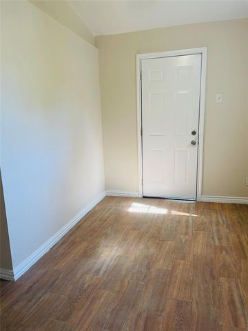 2422 Eagle Street, Houston, TX 77004