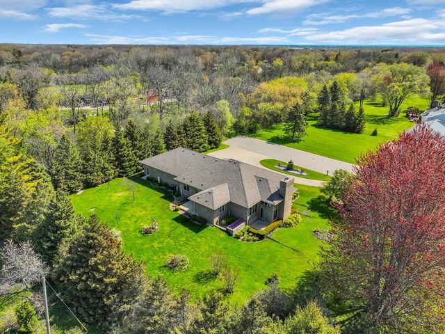 2132 Esquire LANE, Mount Pleasant, WI 53406