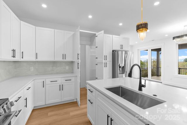 1148 Alexander Road, Leicester, NC 28748