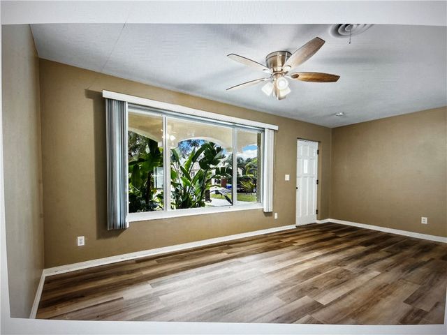 515 Cypress Road, Vero Beach, FL 32963