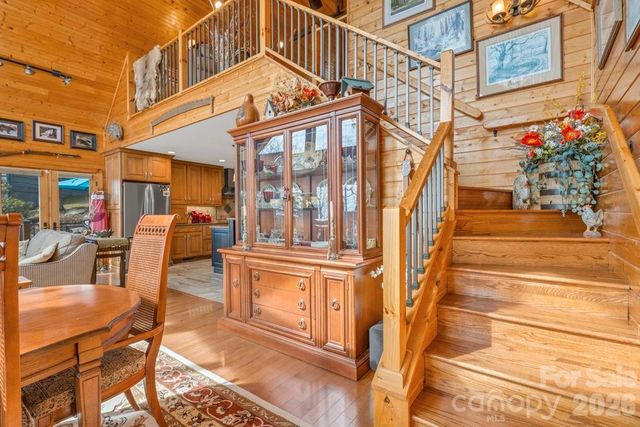7054 Grandview Circle, Newland, NC 28657