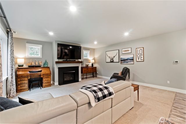 22314 58th E, Spanaway, WA 98387