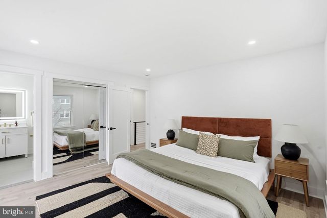 1355 LONGFELLOW ST NW, Washington, DC 20011