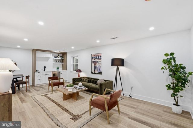 1355 LONGFELLOW ST NW, Washington, DC 20011