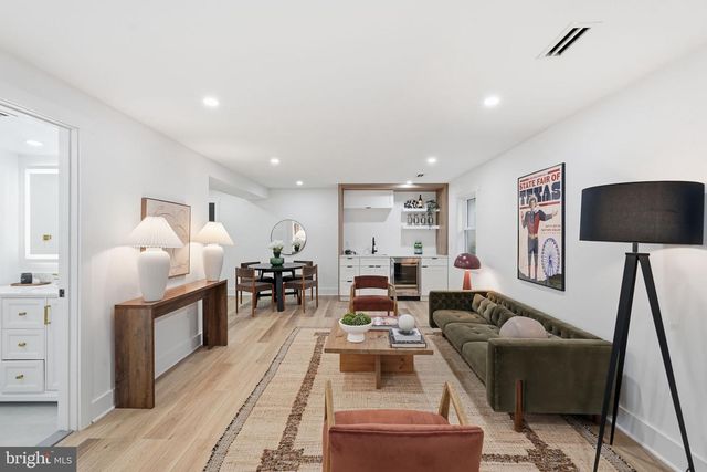 1355 LONGFELLOW ST NW, Washington, DC 20011