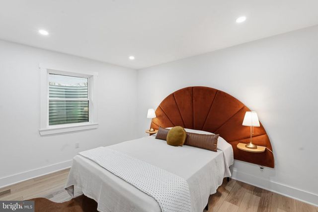 1355 LONGFELLOW ST NW, Washington, DC 20011