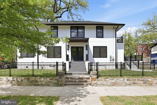 1355 LONGFELLOW ST NW, Washington, DC 20011