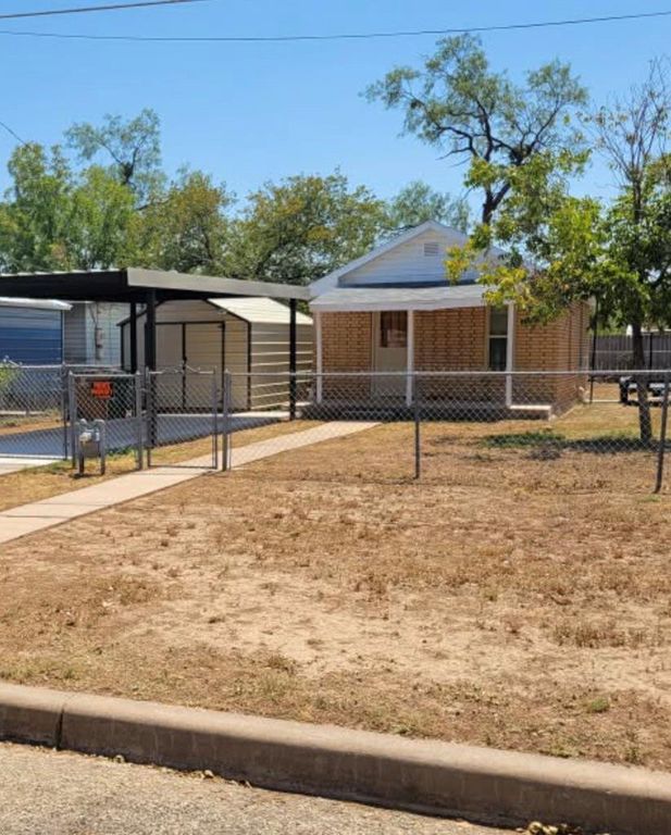 1417 Coke Street, San Angelo, TX 76903