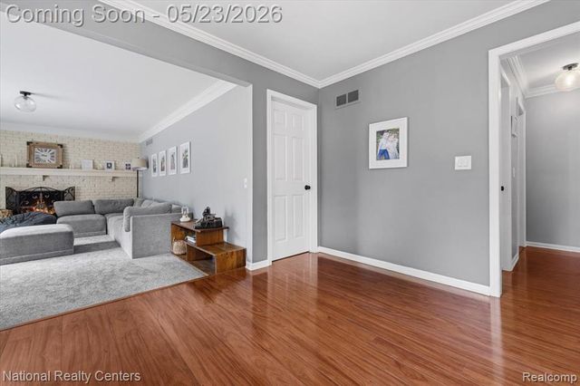 42054 Baintree Circle, Northville, MI 48168