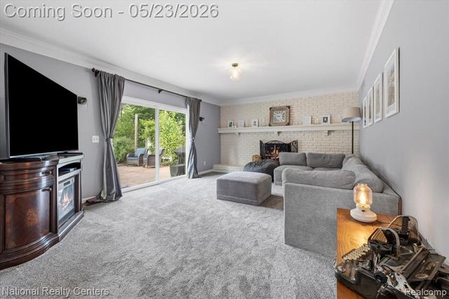 42054 Baintree Circle, Northville, MI 48168