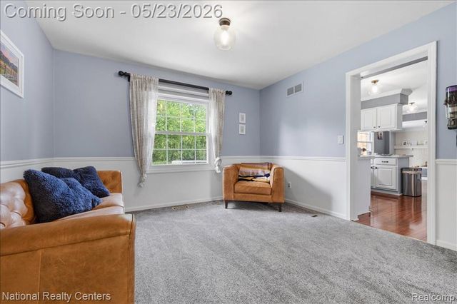 42054 Baintree Circle, Northville, MI 48168