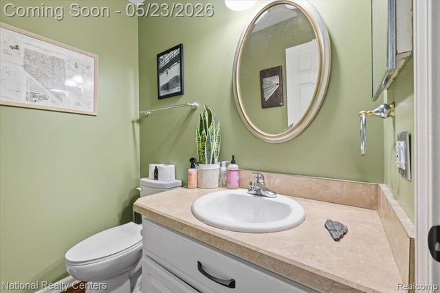 42054 Baintree Circle, Northville, MI 48168