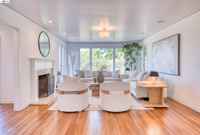 140 Sheridan Way, Woodside, CA 94062