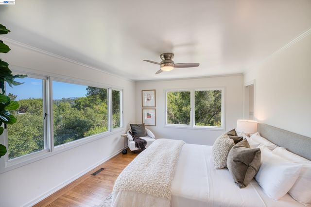 140 Sheridan Way, Woodside, CA 94062