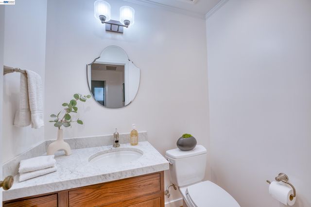 140 Sheridan Way, Woodside, CA 94062