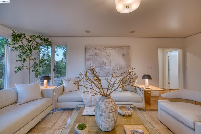 140 Sheridan Way, Woodside, CA 94062