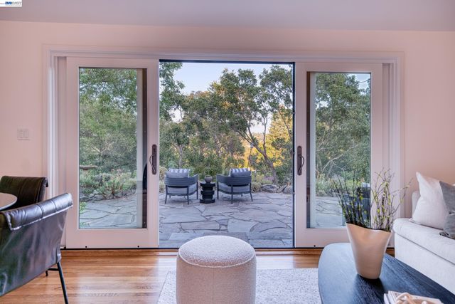 140 Sheridan Way, Woodside, CA 94062