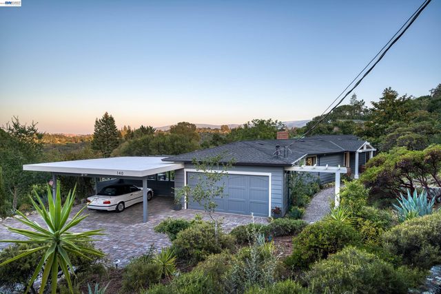 140 Sheridan Way, Woodside, CA 94062