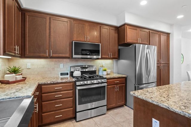 2935 Kaiser Drive, Santa Clara, CA 95051
