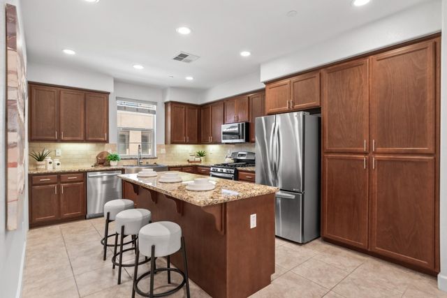 2935 Kaiser Drive, Santa Clara, CA 95051