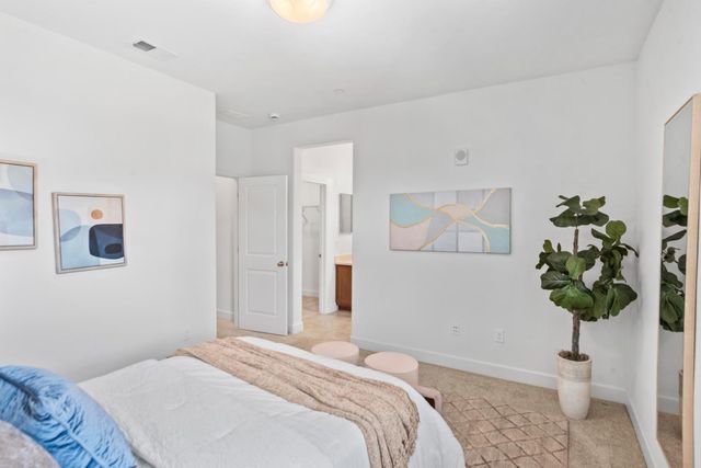2935 Kaiser Drive, Santa Clara, CA 95051