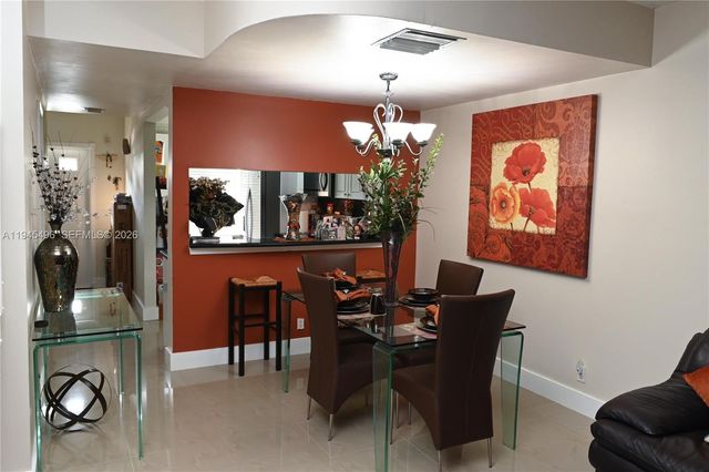 16761 Hemingway Dr, Weston, FL 33326