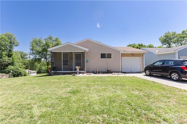 1917 N 14th Street, Kansas City, KS 66104