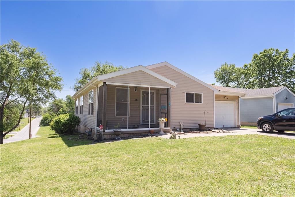 1917 N 14th Street, Kansas City, KS 66104