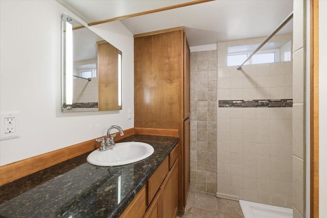 1808 W Kiernan Ave, Spokane, WA 99205