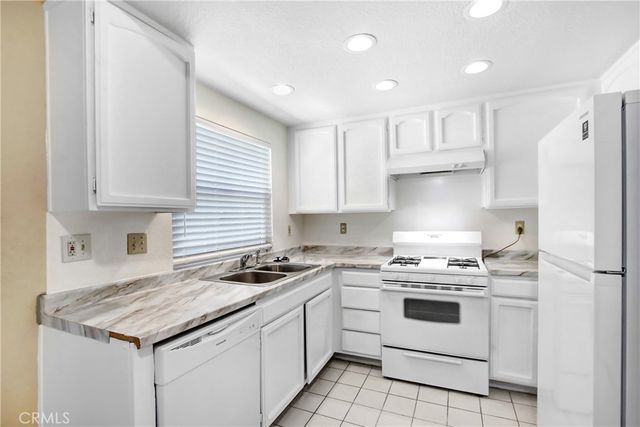 3735 N Oxford Lane, San Bernardino, CA 92404