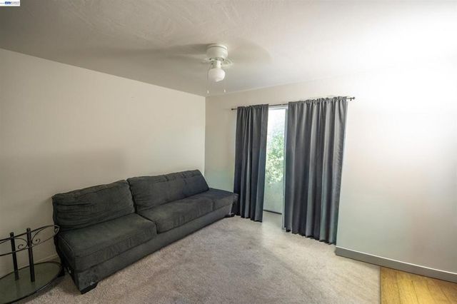 7401 7411 Hillside St, Oakland, CA 94605