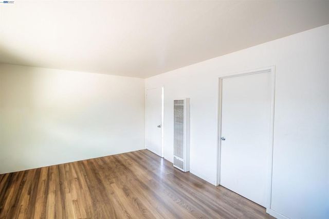 7401 7411 Hillside St, Oakland, CA 94605