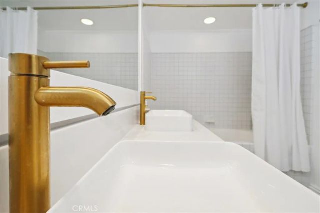 2253 Martin 321, Irvine, CA 92612