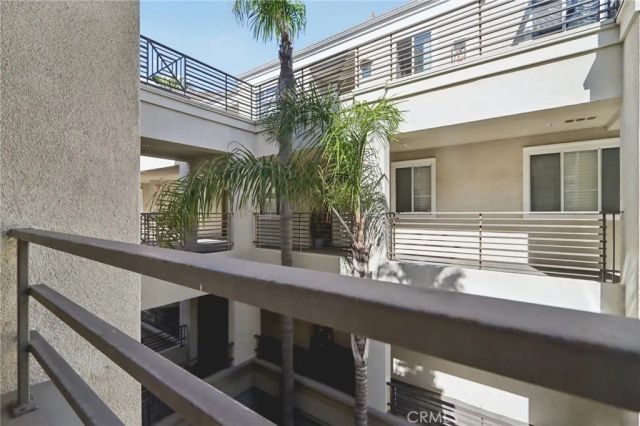 2253 Martin 321, Irvine, CA 92612