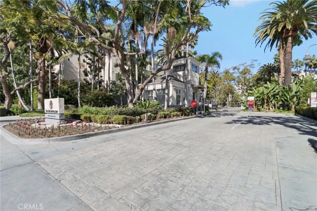 2253 Martin 321, Irvine, CA 92612