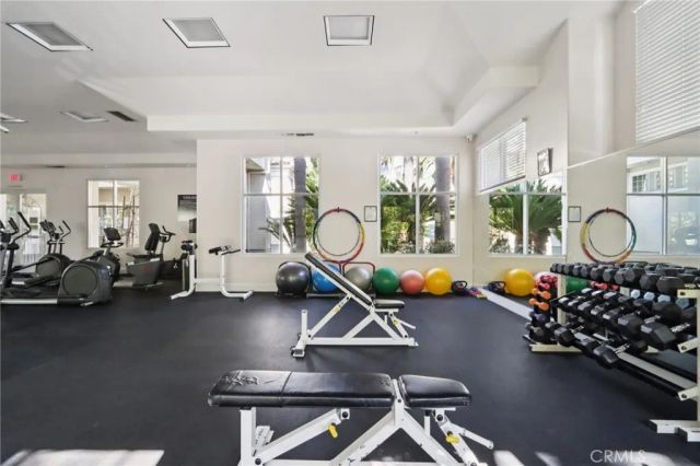 2253 Martin 321, Irvine, CA 92612