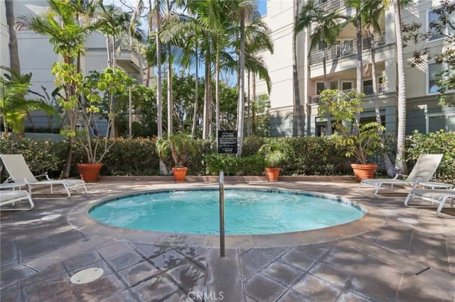 2253 Martin 321, Irvine, CA 92612