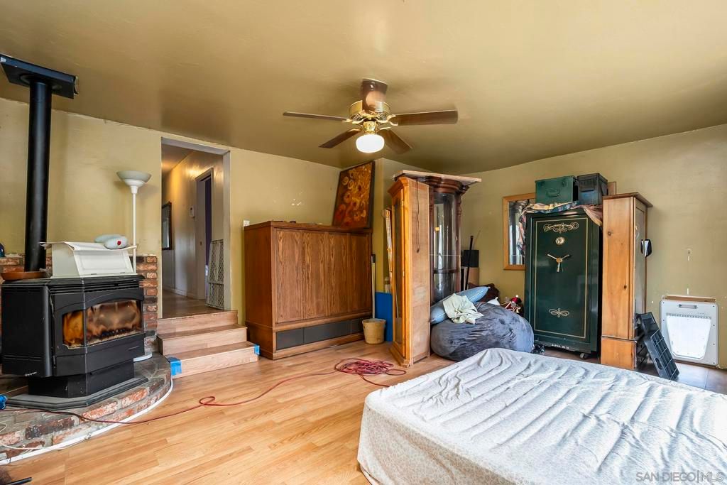 Image 13 of property listing at 3271 Monroe Ave, San Diego, CA 92116