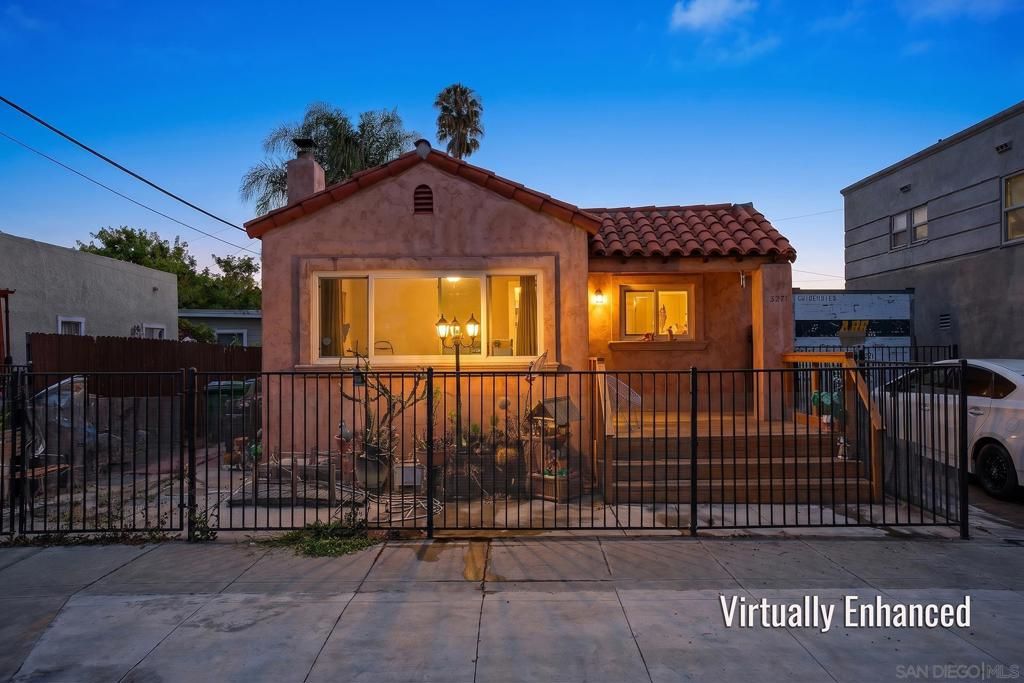 Image 22 of property listing at 3271 Monroe Ave, San Diego, CA 92116