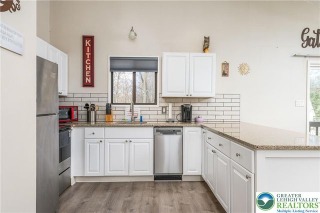 1783 Rolling Hills Drive, Coolbaugh Twp, PA 18466