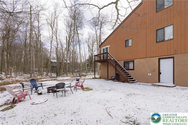 1783 Rolling Hills Drive, Coolbaugh Twp, PA 18466