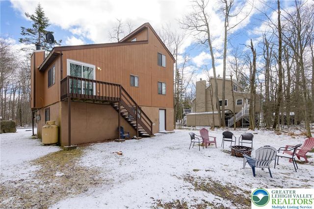 1783 Rolling Hills Drive, Coolbaugh Twp, PA 18466