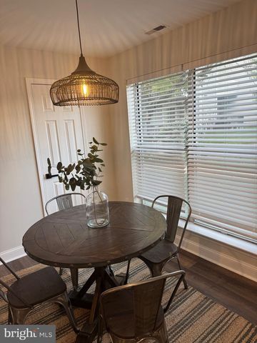 422 PARK PL, Cherry Hill, NJ 08002