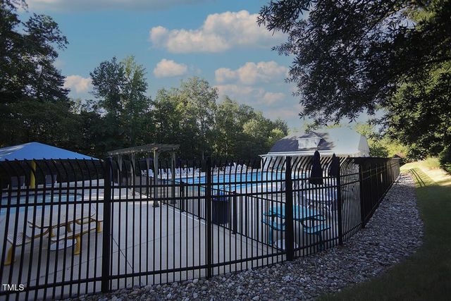 1709 Glazebrook Drive, Wake Forest, NC 27587