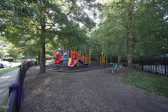 1709 Glazebrook Drive, Wake Forest, NC 27587