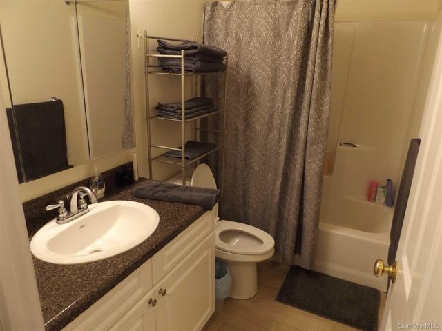 2410 Route 82 6, Lagrangeville, NY 12540