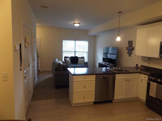 2410 Route 82 6, Lagrangeville, NY 12540