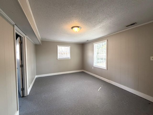 7635 Hillandale Road, North Charleston, SC 29420