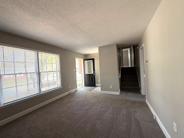 7635 Hillandale Road, North Charleston, SC 29420