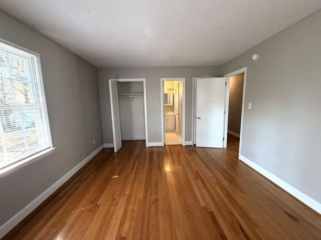 7635 Hillandale Road, North Charleston, SC 29420